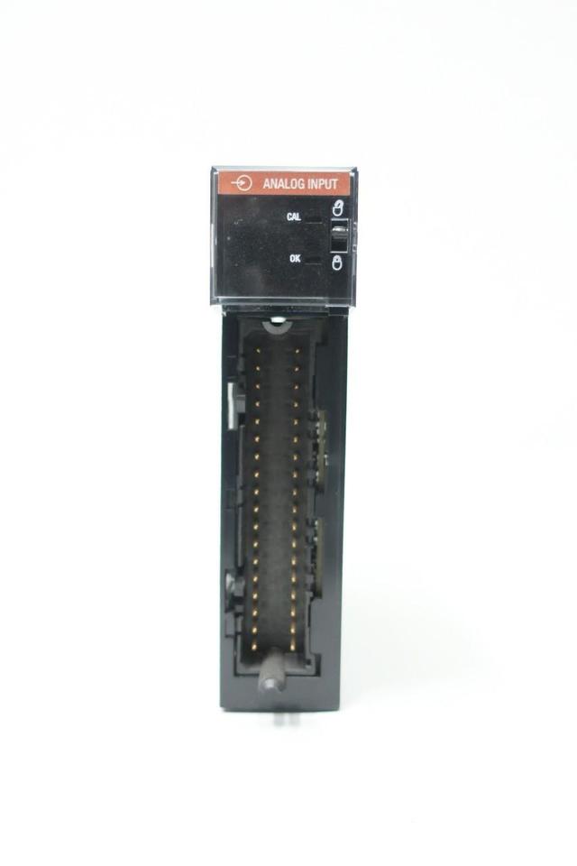 ALLEN BRADLEY 1756-IF16 CONTROLLOGIX INPUT MODULE SER A