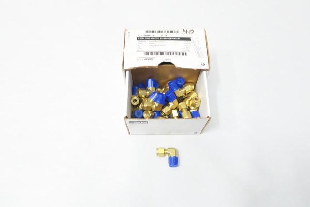 SET OF 30 PARKER 4-4CBZ-B BRASS PIPE ELBOW 1/4IN NPT X 1/4IN TUBE