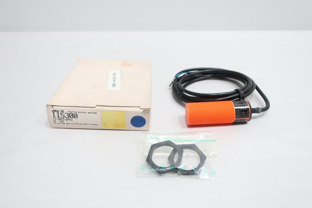 IFM ELECTRONIC II5300 II-3015-BPKG INDUCTIVE SENSOR