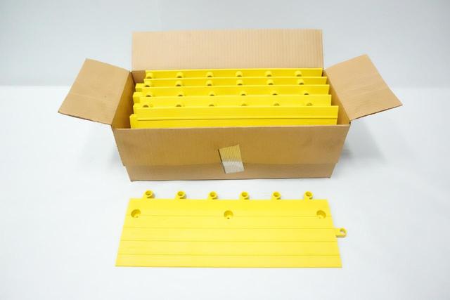 SET OF 10 WEARWELL 560.78X6X18YL-CS10 ERGODECK RAMP YELLOW CASE