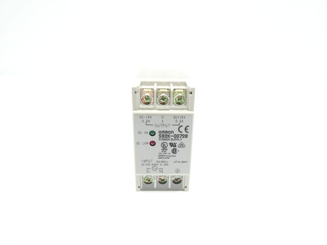 OMRON S82K-00728 POWER SUPPLY 100-240V-AC 0.2A AMP 15V-DC