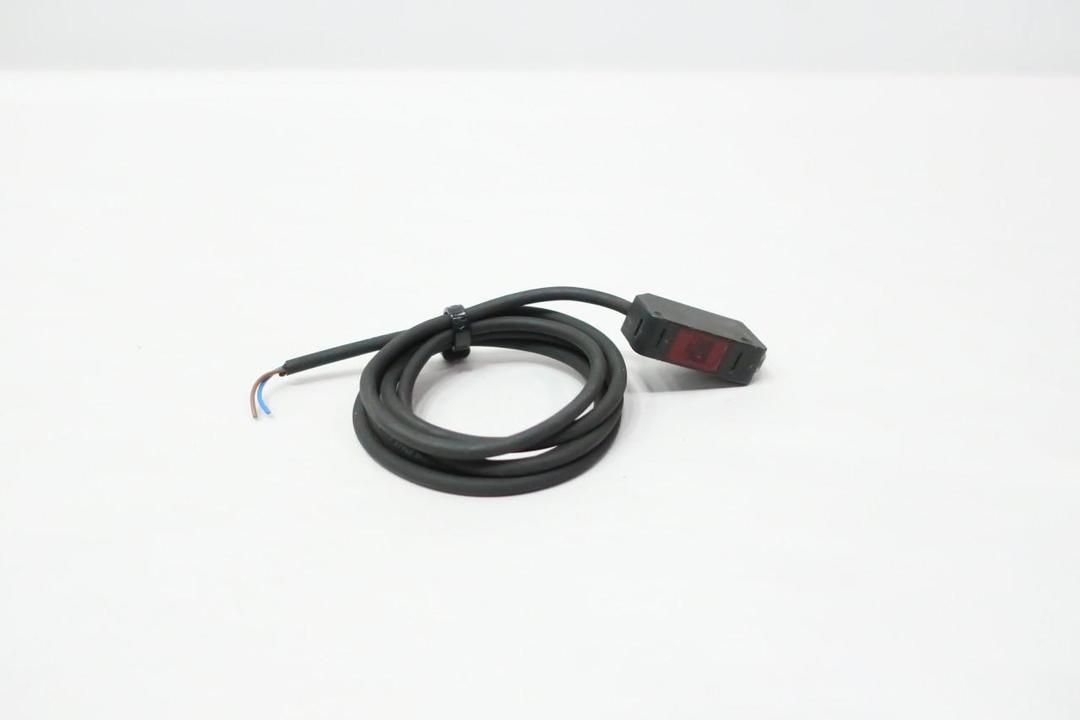 KEYENCE PZ-M51 PHOTOELECTRIC SENSOR 24V-DC