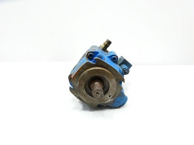 VICKERS PVM074ER09GS02AAE00200000A0A HYDRAULIC PISTON PUMP