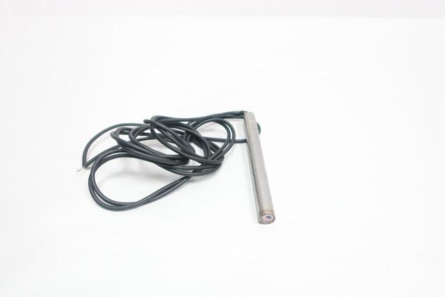 YORK 025 10462 000 CARTRIDGE HEATER ELEMENT