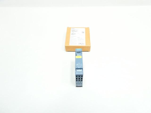 SIEMENS 3RN2010-2BA30 PROTECTION RELAY 24V-AC/DC