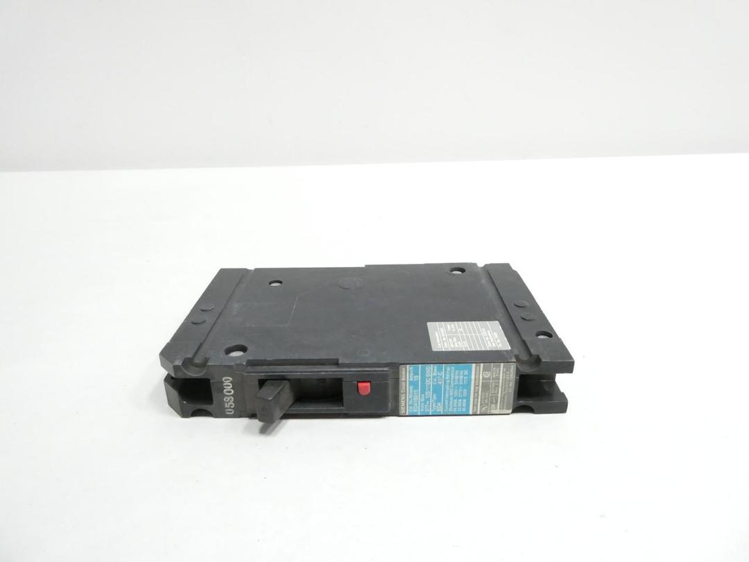 SIEMENS ED41B015 MOLDED CASE CIRCUIT BREAKER 1P 15A AMP 277V-AC