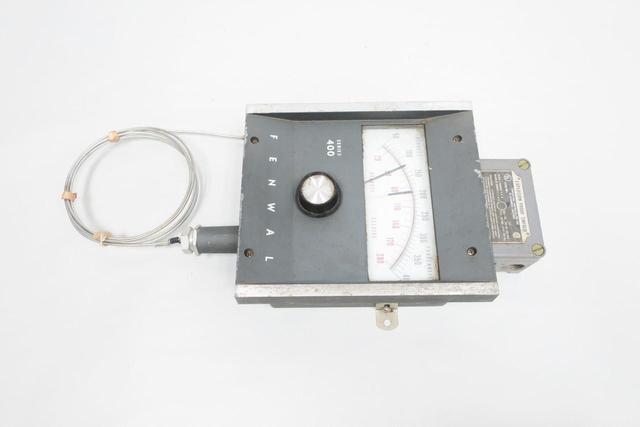 FENWAL 40-702011-425 TEMPERATURE CONTROLLER 50-400F 125/250/460V-AC