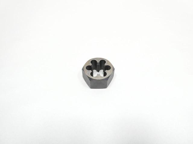CLE-LINE 0650 1-8NC HEX DIE 1IN