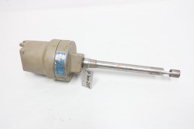 MAGNETROL X084-7001-010 ULTRASONIC LEVEL TRANSMITTER 115V-AC