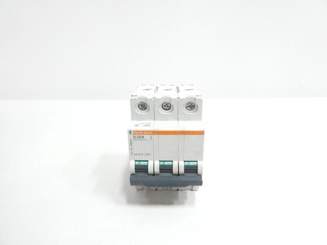 MERLIN GERIN 24543 MINIATURE CIRCUIT BREAKER 3P 32A AMP 277/480V-AC