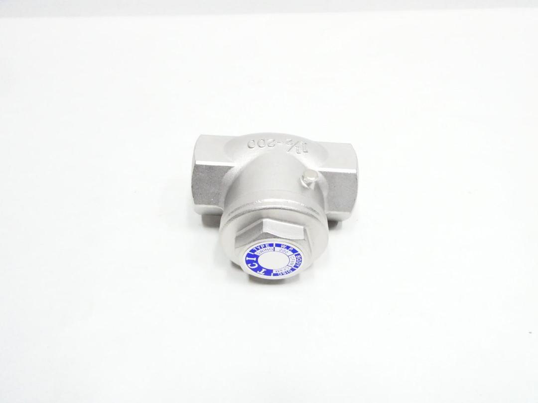 TCI 1-1/2-200 SWING CHECK VALVE STAINLESS 1-3/4IN THREADED