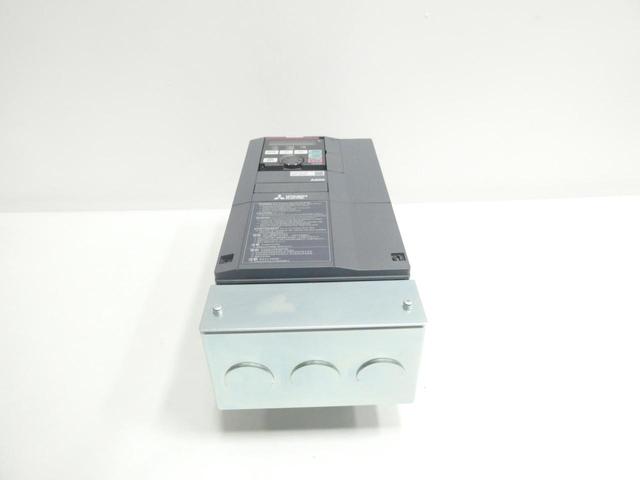 MITSUBISHI FR-A820-00105-1-N6 FREQROL INVERTER DRIVE 0.2-590HZ 200-240V-AC