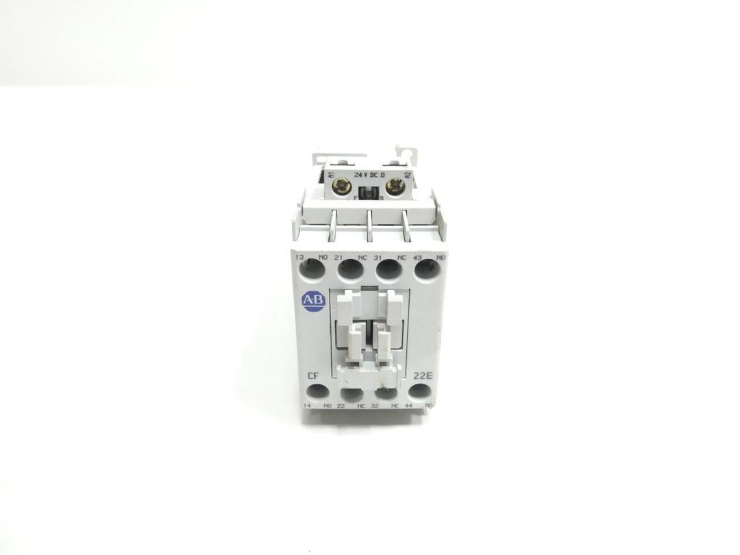 ALLEN BRADLEY 700-CF220DJ CONTROL RELAY 24V-DC