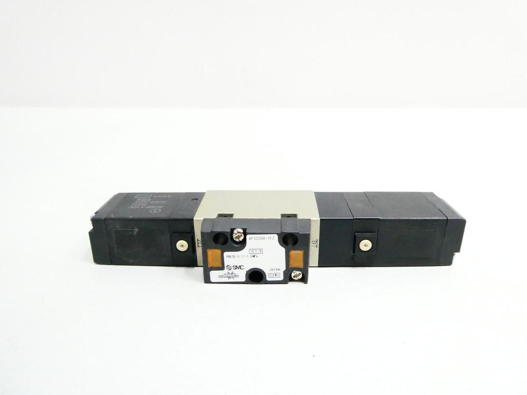 SMC VFS2200-1FZ PNEUMATIC SOLENOID VALVE 85-120V-AC 1MPA