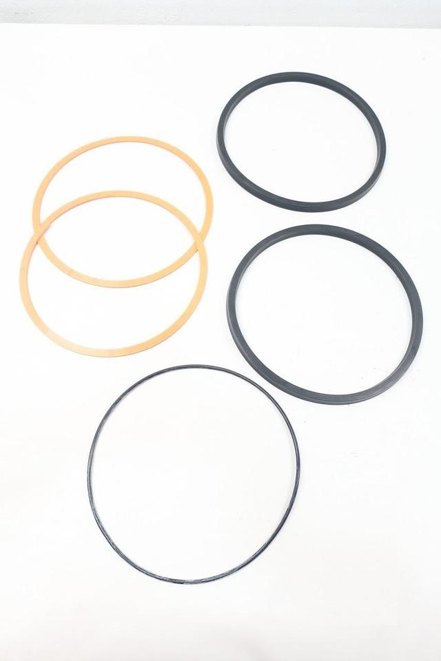 PARKER PK802HLL01 8IN BUNAN PISTON SEAL KIT
