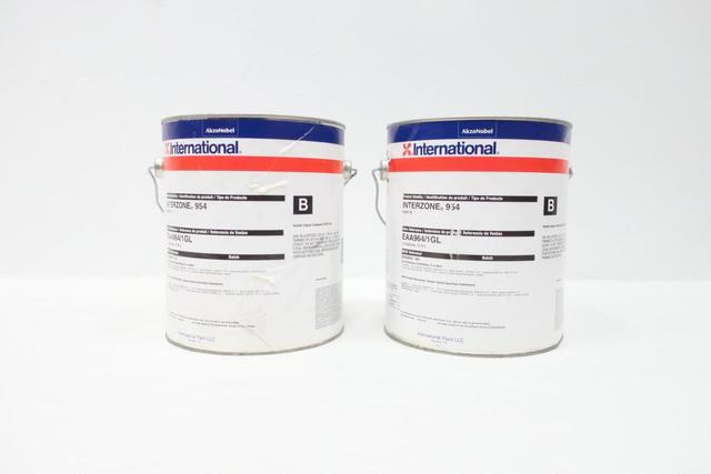 BOX OF 2 INTERNATIONAL 954 INTERZONE 1GAL PART B EPOXY