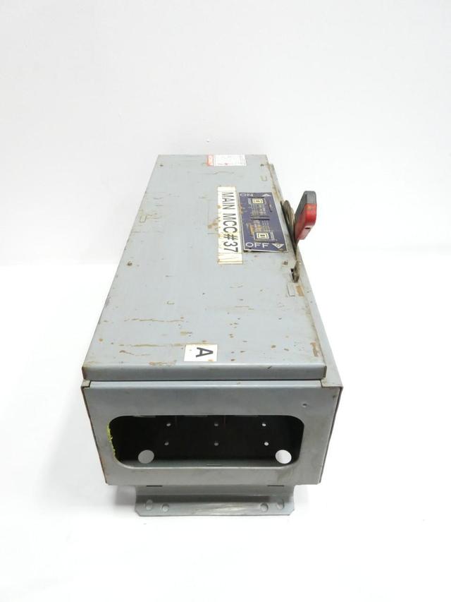 SQUARE D QMB364W FUSIBLE DISCONNECT SWITCH 3P 200A AMP 600V-AC