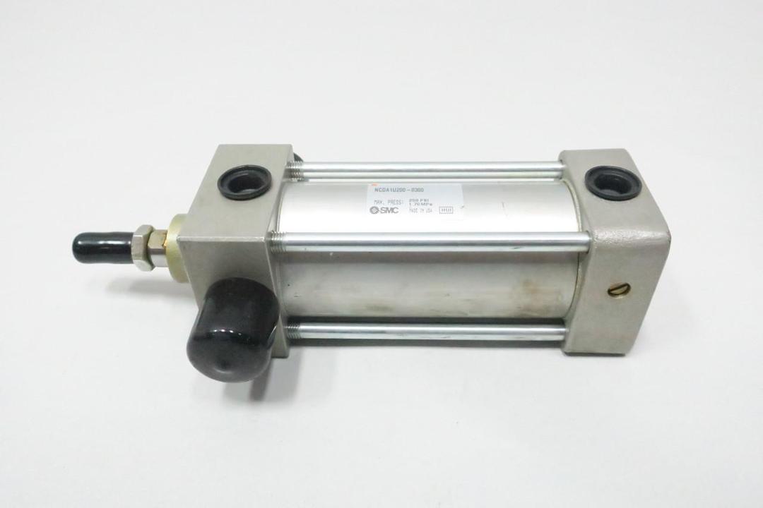SMC NCDA1U200-0300 DOUBLE ACTING PNEUMATIC CYLINDER 2IN 3IN 250PSI
