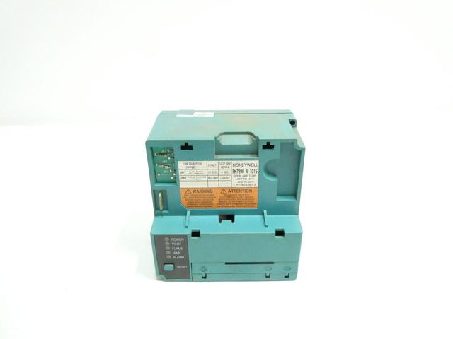 HONEYWELL RM7890A1015 BURNER CONTROLLER 120V-AC