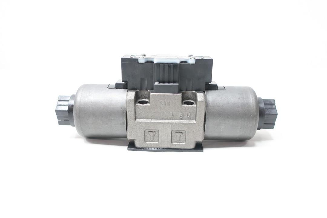 NACHI SS-G03-C6-R-E1-22 DIRECTIONAL CONTROL VALVE