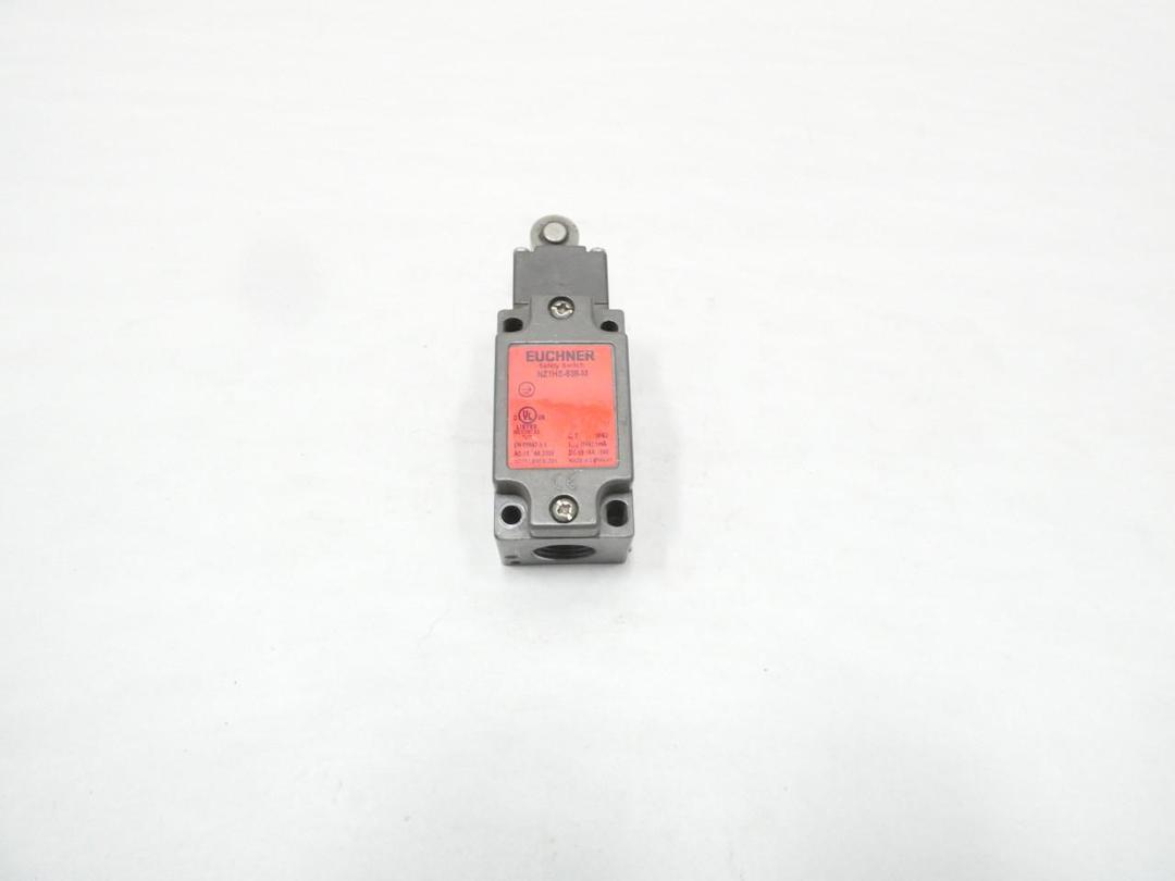 EUCHNER NZ1HS-538-M SAFETY LIMIT SWITCH 230V-AC