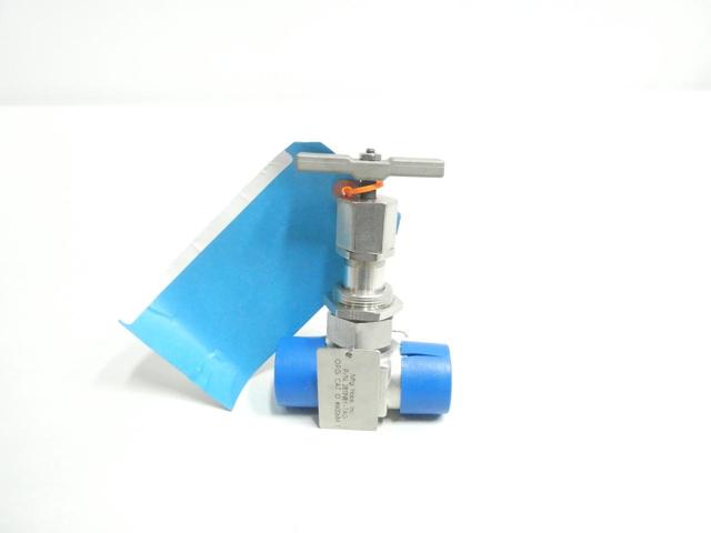HOKE 2811N8Y MANUAL SOCKET WELD STAINLESS BONNET NEEDLE VALVE 4000PSI 1/2IN