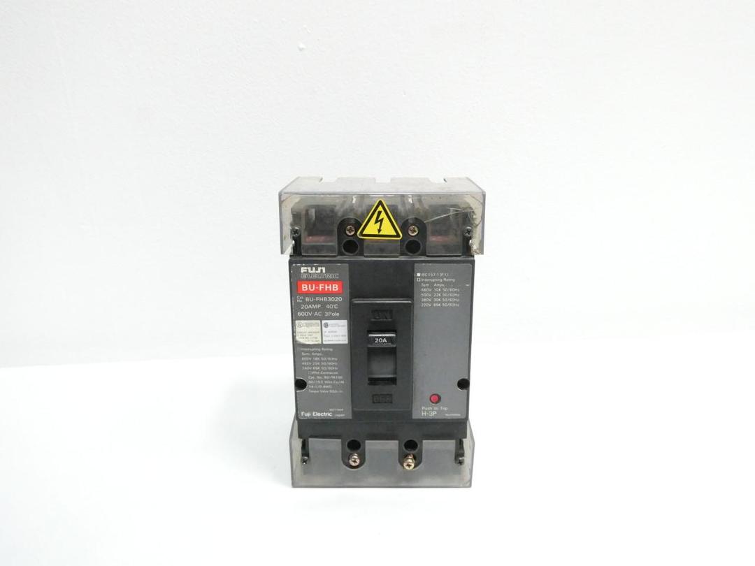 FUJI ELECTRIC BU-FHB3020 MOLDED CASE CIRCUIT BREAKER 3P 20A AMP 600V-AC