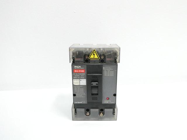 FUJI ELECTRIC BU-FHB3020 MOLDED CASE CIRCUIT BREAKER 3P 20A AMP 600V-AC