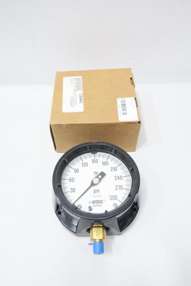 AMETEK 1980 PRESSURE GAUGE 4-1/2IN 0-300PSI 1/4IN NPT