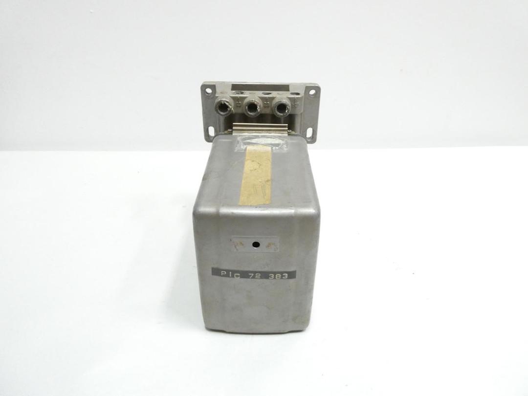 BAILEY AD PNEUMATIC PRESSURE CONTROLLER 3-15PSI