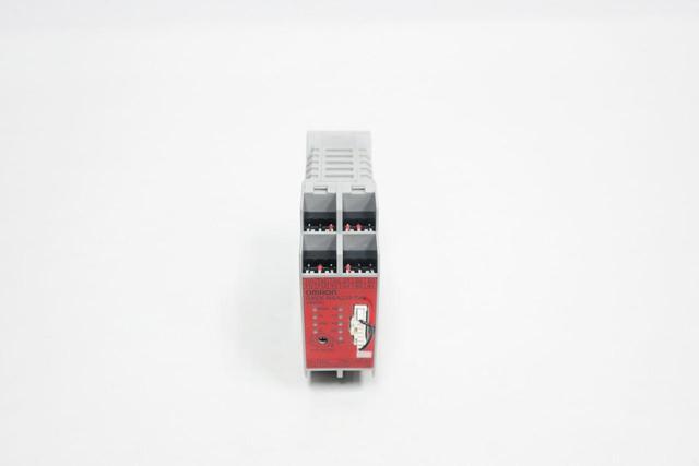 OMRON G9SX-NSA222-T03-RC NON-CONTACT DOOR SWITCH CONTROLLER 24V-DC