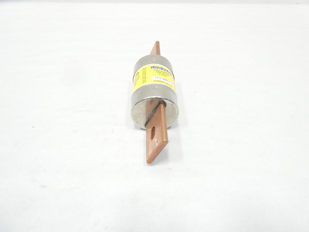 COOPER BUSSMANN LPJ-300SP BLADE FUSE J 300A AMP 600V-AC