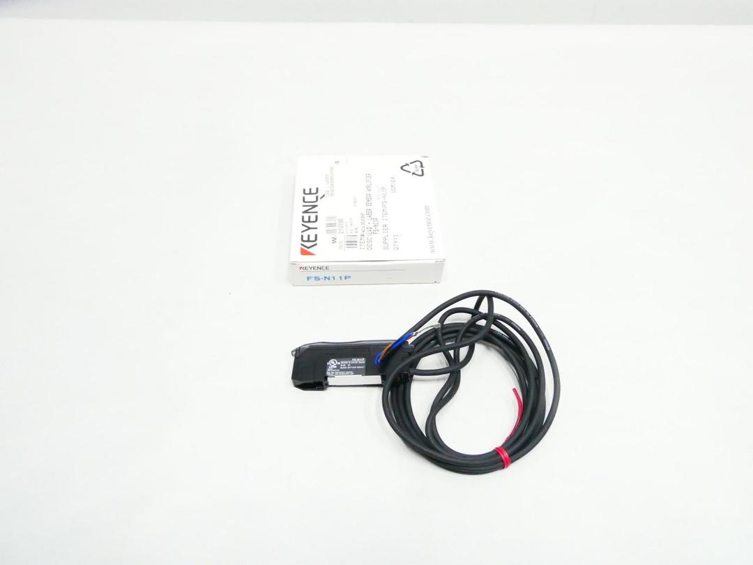 KEYENCE FS-N11P FIBER OPTIC SENSOR 12-24V-DC