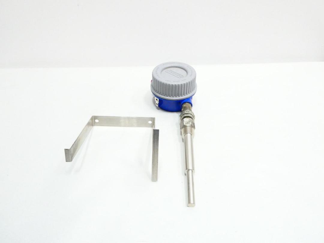 FOXBORO RTT20-T1LJPFD-D2 TEMPERATURE TRANSMITTER 0-200F