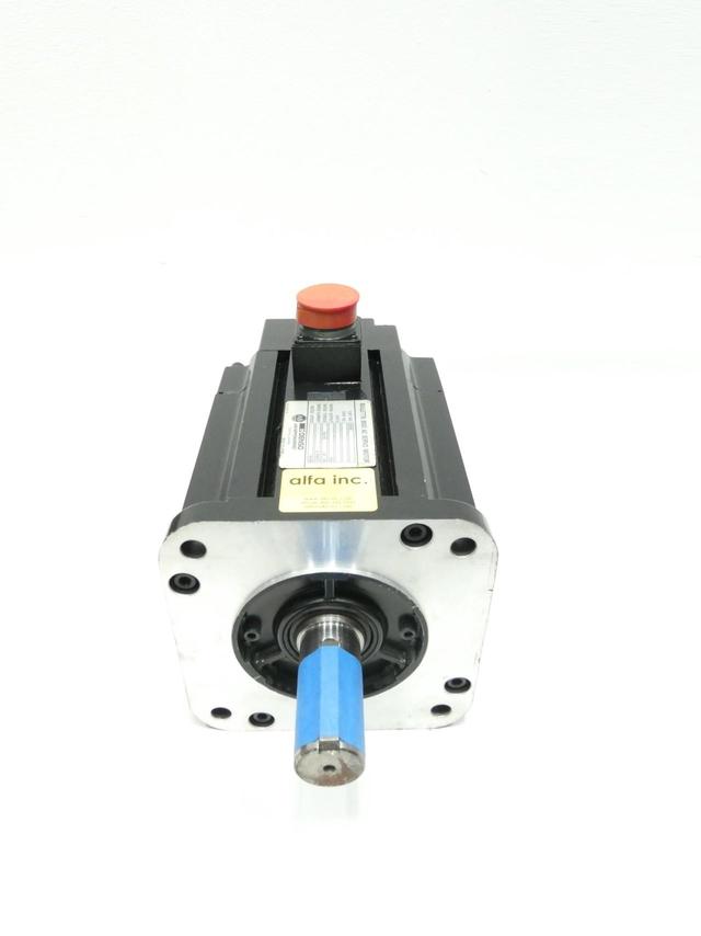 ALLEN BRADLEY 8500-B1C-K1B SERVO MOTOR 1.2KW 1000RPM 102LB-IN