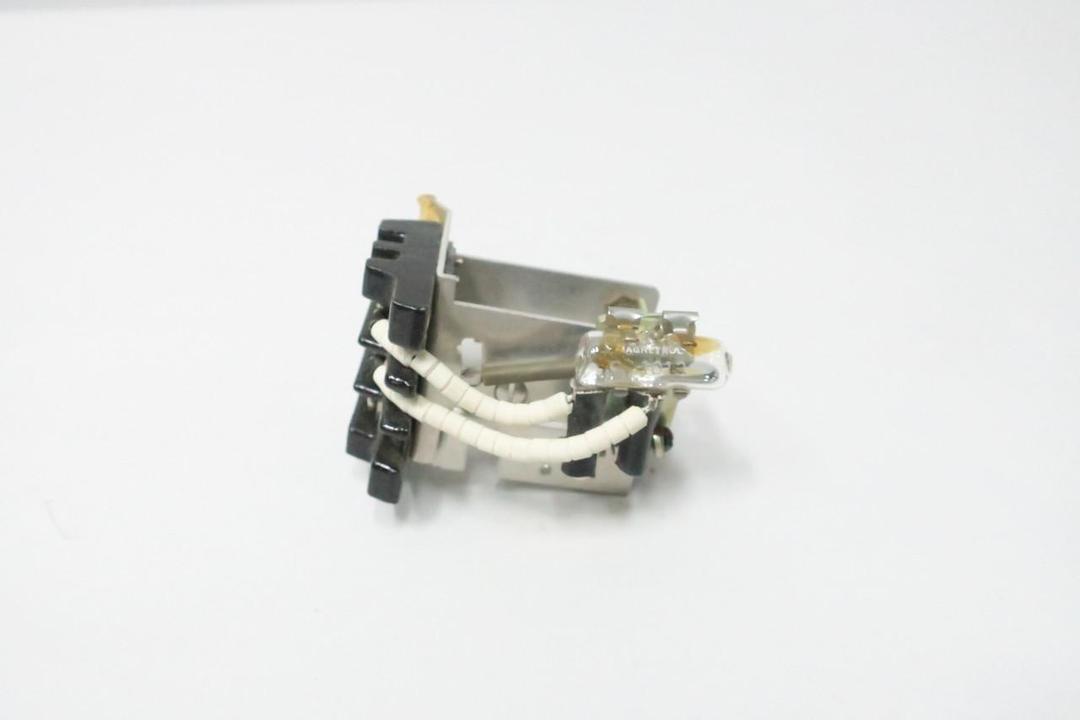 MAGNETROL 89-7401-007 SWITCH ASSEMBLY