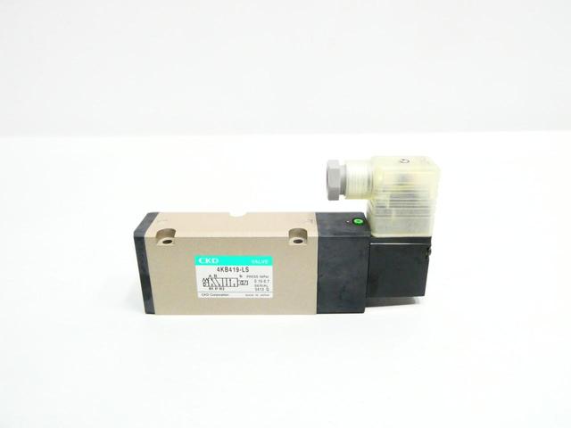 CKD 4KB419-00-LS-DC24V PNEUMATIC SOLENOID VALVE 24V-DC 0.7MPA