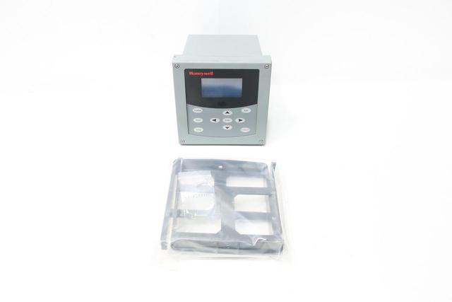 HONEYWELL UDA2182-NN1-NN2-NN-N-000C-EE MULTIPLE INPUT ANALYZER 120/240V-AC
