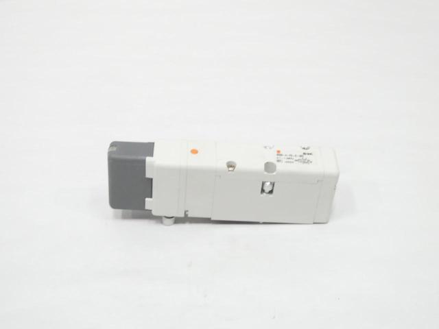 SMC VSS8-4-FG-S-3VZ PNEUMATIC SOLENOID VALVE 0.1-1MPA