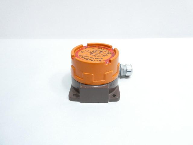 MOORE EPTCX/J20-50MVFS/4-20MA/10-42DC THERMOCOUPLE TRANSMITTER TYPE J