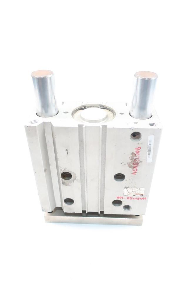 SMC MGPM50-100 GUIDED SLIDE CYLINDER 50MM 1/4IN 1MPA 100MM
