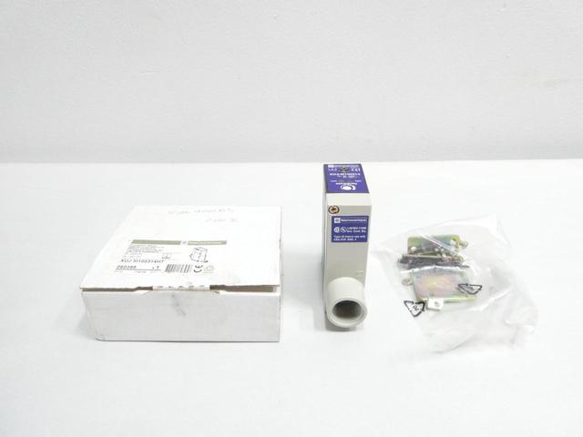 TELEMECANIQUE XUJ M100314H7 PHOTOELECTRIC SENSOR 24-240V-AC 24-48V-DC 