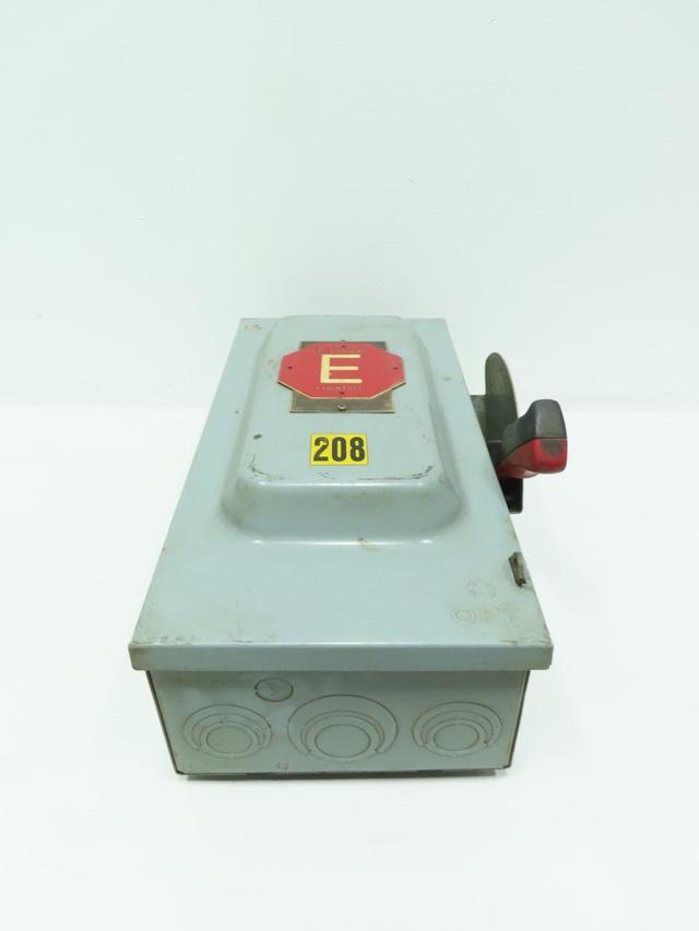 SQUARE D HU362 NON-FUSIBLE DISCONNECT SWITCH 3P 60A AMP 600V-AC/DC
