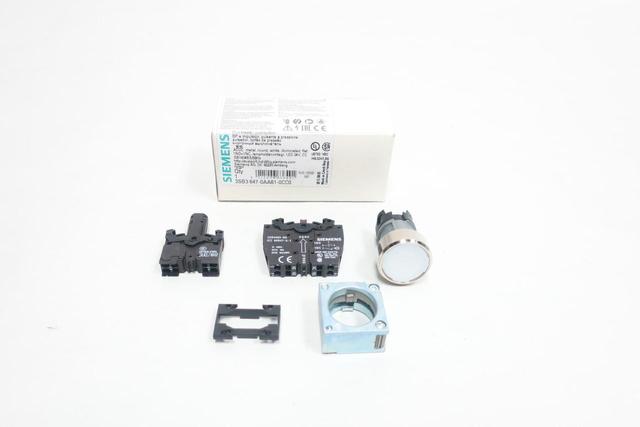SIEMENS 3SB3 647-0AA61-0CC0 ILLUMINATED MOMENTARY PUSHBUTTON 230V-AC