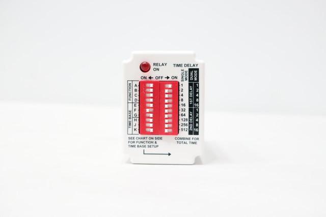 MACROMATIC TD-88162 TIME DELAY RELAY 0.1SEC-1.023HR 120V-AC
