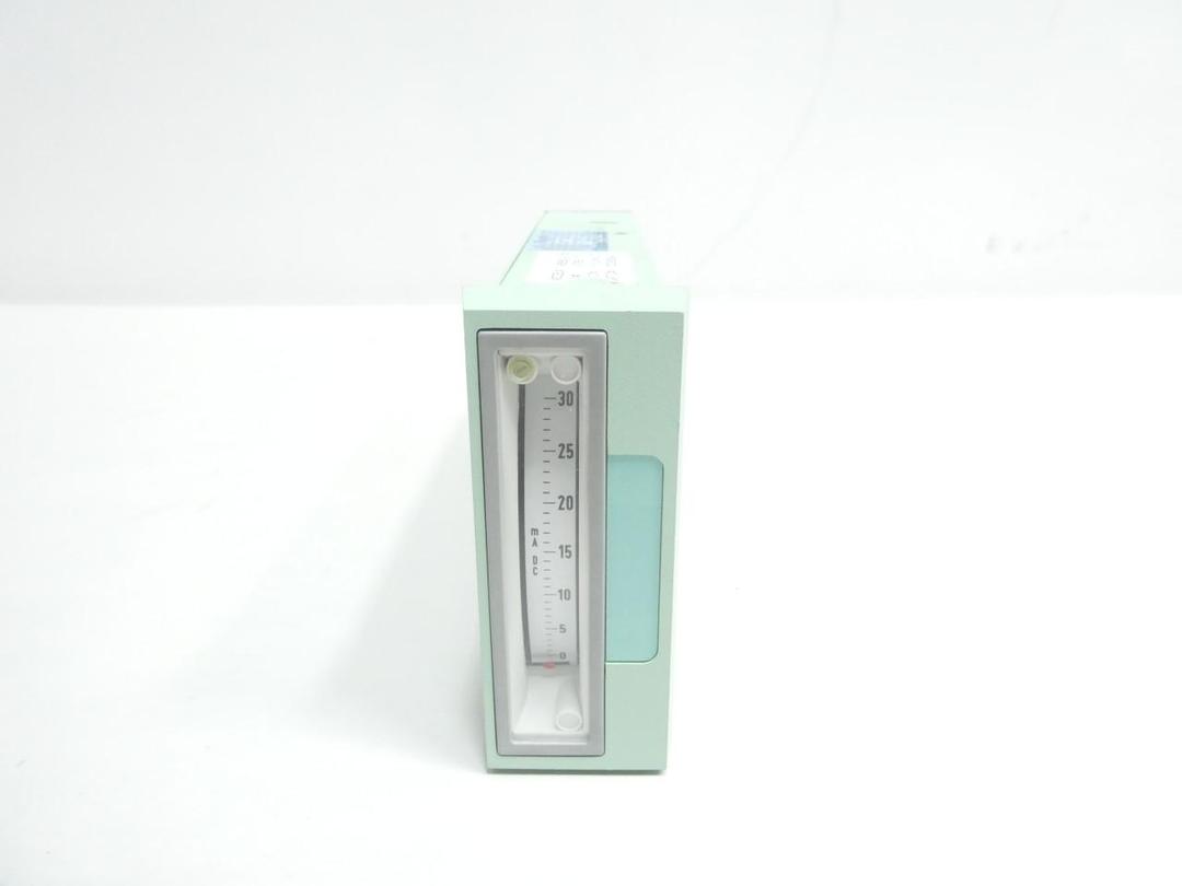 ABB ABB5624-13011 VERTICAL INDICATOR PANEL METER 0-30MADC