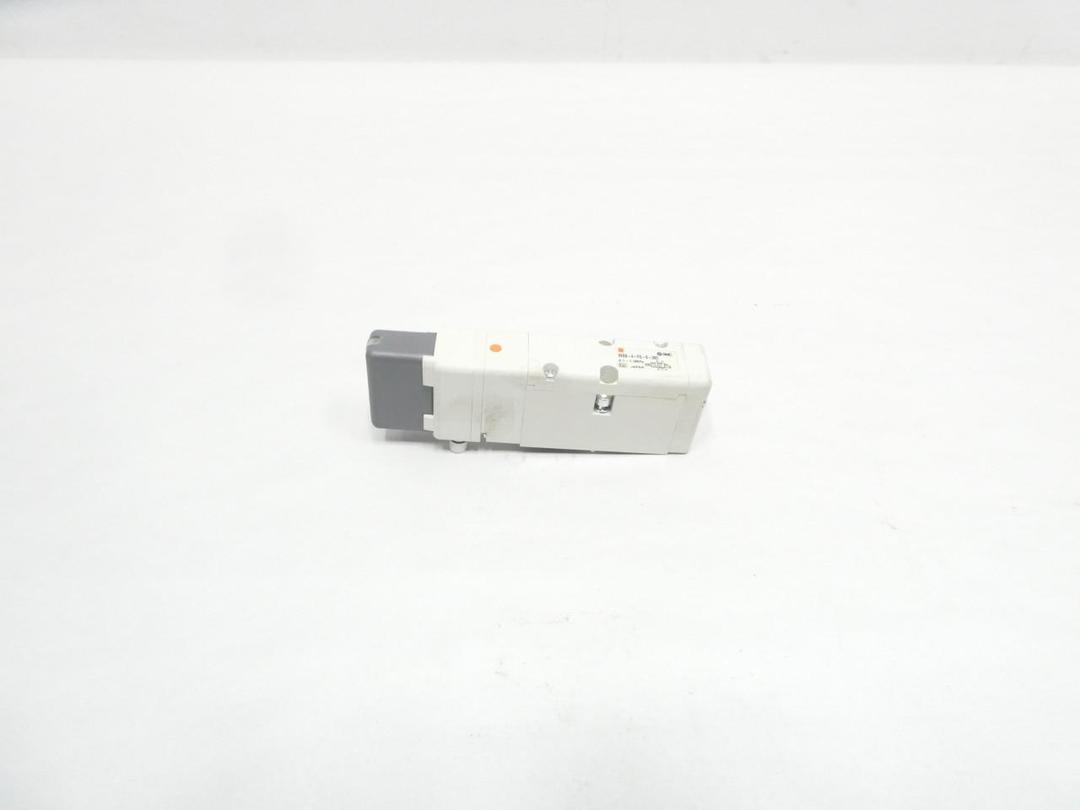 SMC VSS8-4-FG-S-3VZ 0.1-1MPA PNEUMATIC SOLENOID VALVE