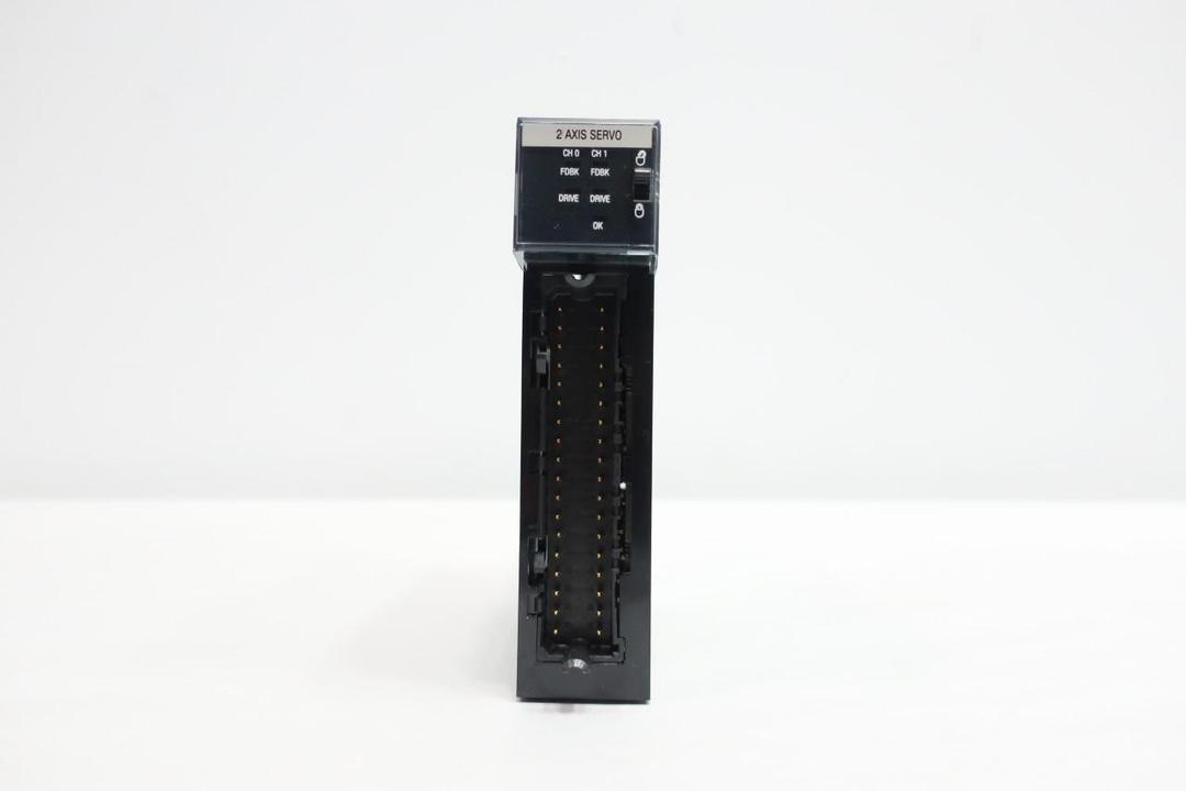 ALLEN BRADLEY 1756-M02AE CONTROLLOGIX 2 AXIS SERVO MODULE SER A