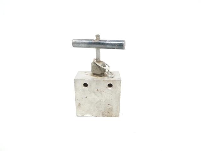 AUTOCLAVE ENGINEERS 30VM9071 MANUAL STAINLESS NEEDLE VALVE 30000PSI