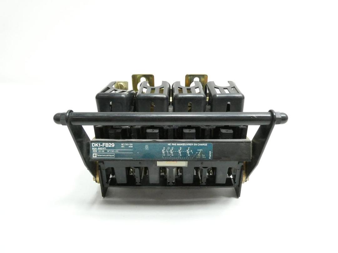 TELEMECANIQUE DK1-FB29 NON-FUSIBLE DISCONNECT SWITCH 80A AMP 660V-AC